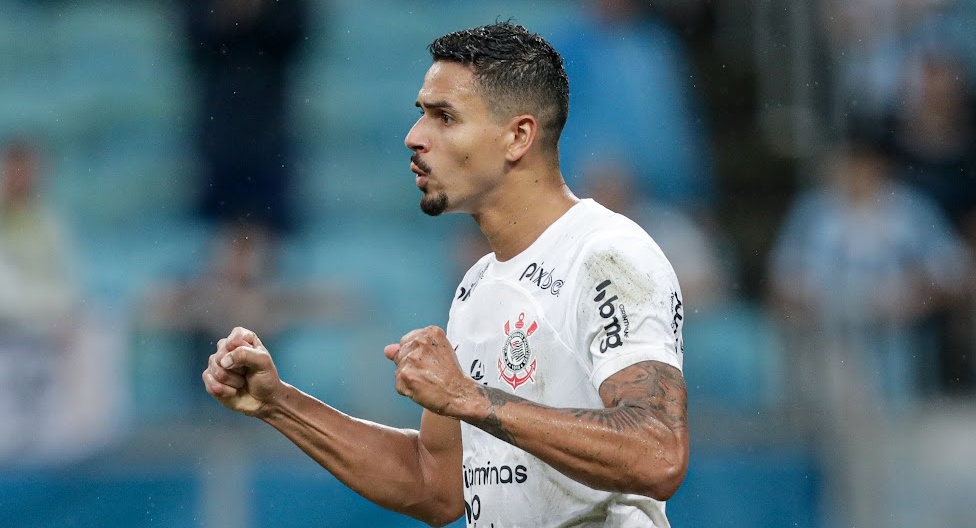 São-paulinos passam vergonha com faixa provocativa ao Corinthians em jogo  festivo