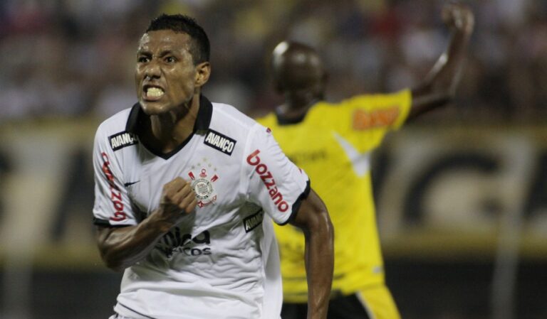 Cachito Ramírez ex-Corinthians