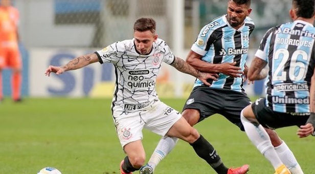 Gustavo Mosquito maior driblador do Brasileirão