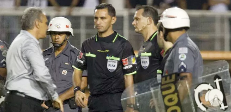 Amarilla declaração corinthians revoltados