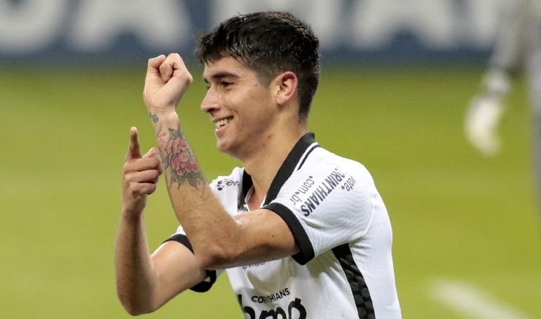 Araos rejeita o Colo-Colo
