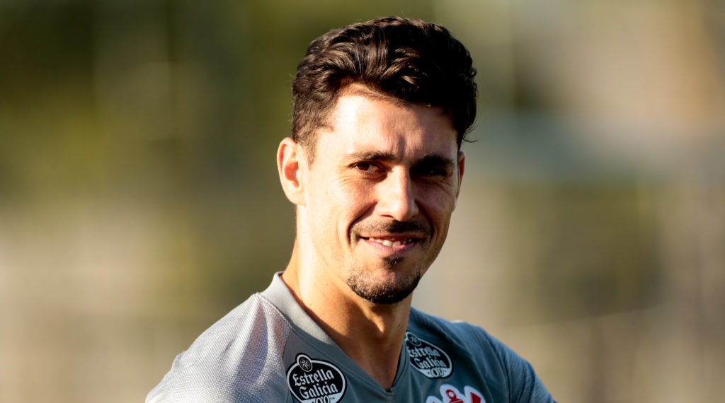 Danilo Avelar perdoado no Corinthians