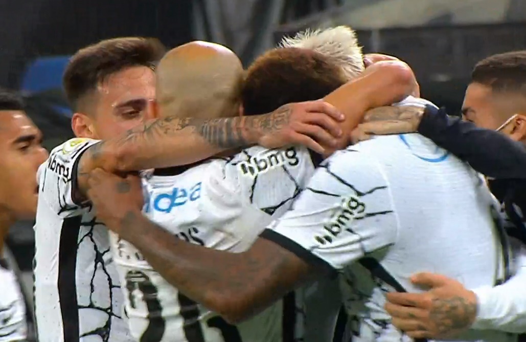 Corinthians vence o Palmeiras