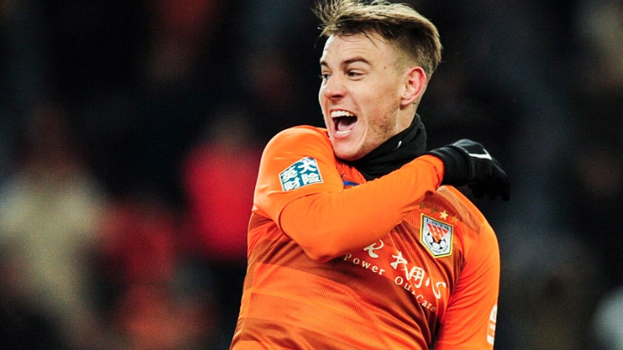 Corinthians pensa em ceder % ao Shandong ao Roger Guedes