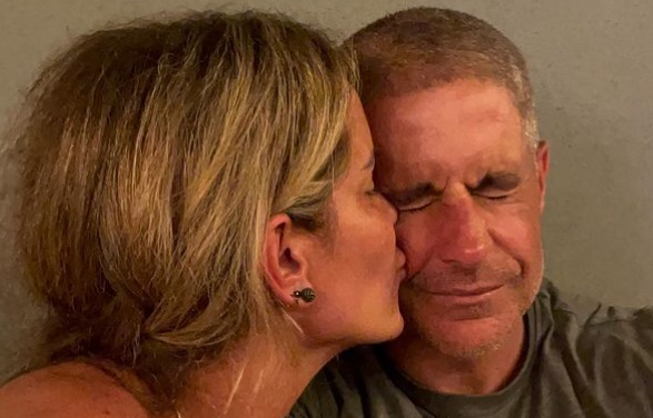 Taty Mendes se despede de Sylvinho