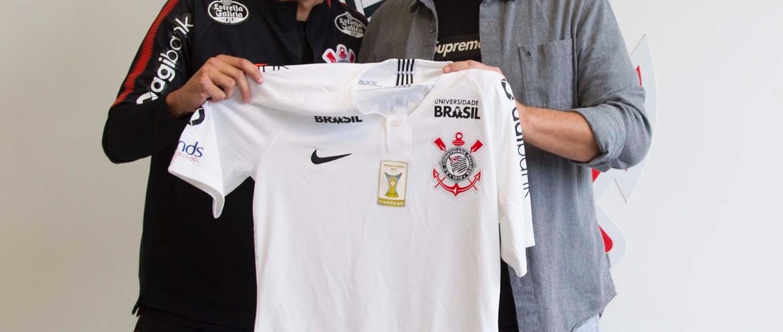 Corinthians busca atacante no mercado