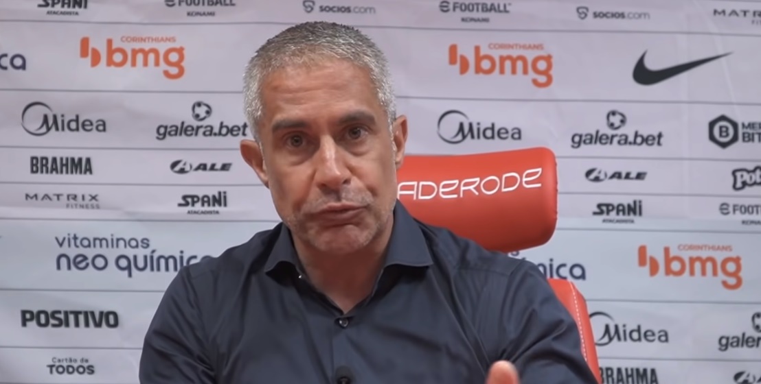 Sylvinho coletiva Inter x Corinthians
