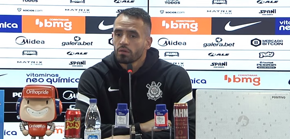 Coletiva Renato Augusto