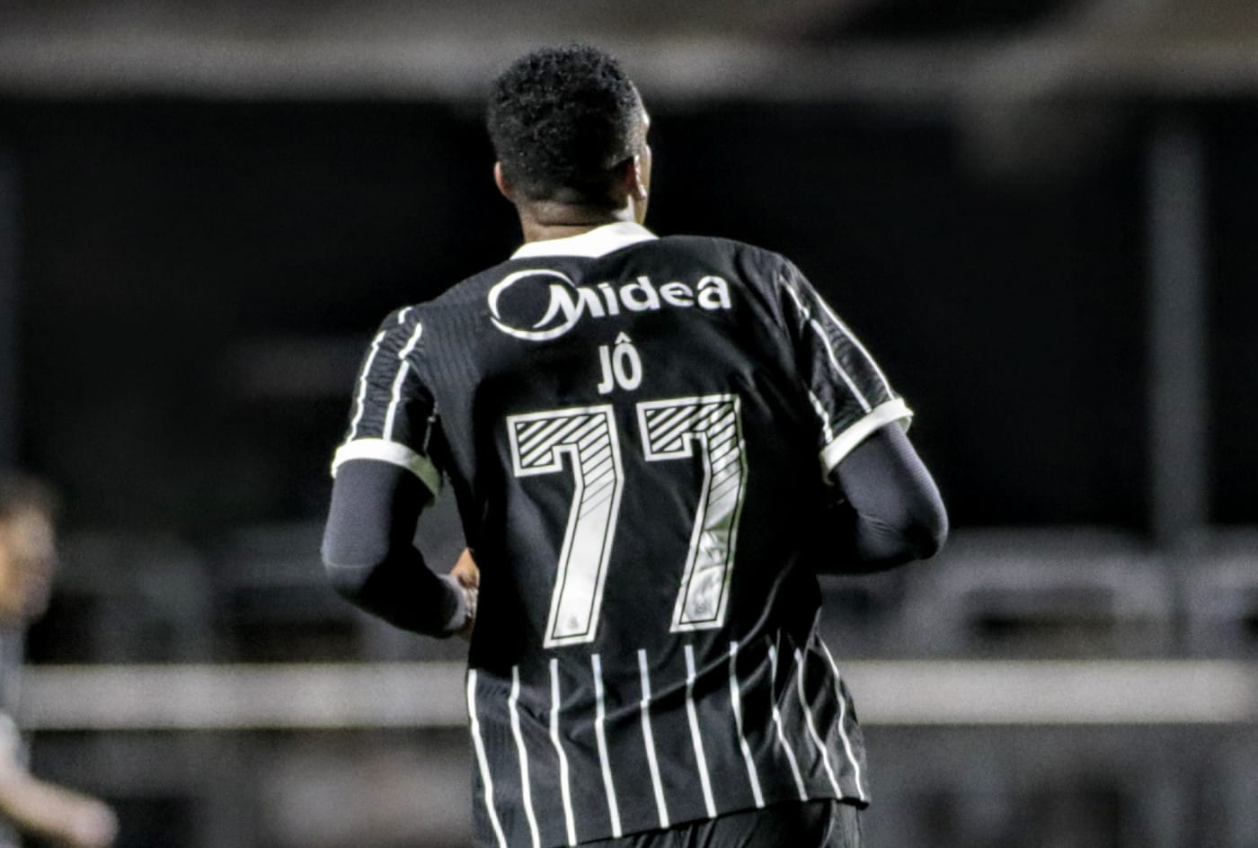 Jô faz pedido ao Corinthians sobre encerrar a carreira