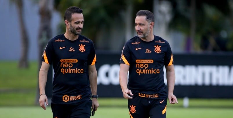 5 pontos ainda não explicados desde a saída de Vítor Pereira do Corinthians