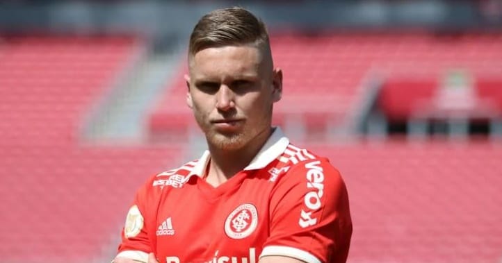 Torcedor lista atacantes que o Corinthians poderia contratar e viraliza