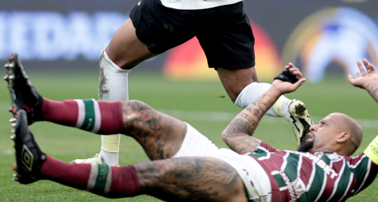 Felipe Melo passando vergonha Corinthians