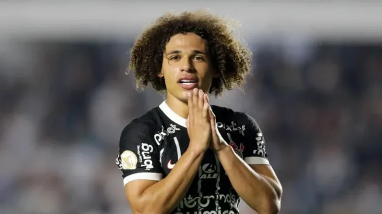 Guilherme Biro pelo Corinthians