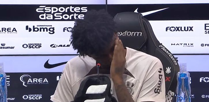 Hugo Souza coletiva Corinthians