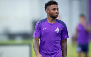 Porque Palacios não joga no Corinthians?
