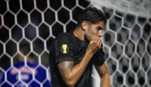 Pedro Raul se despede do Corinthians