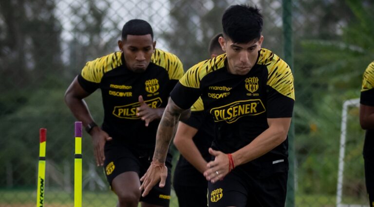 Palmeiras ajuda o Barcelona contra o Corinthians