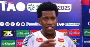Gil se revolta após eliminação do Santos contra o Corinthians