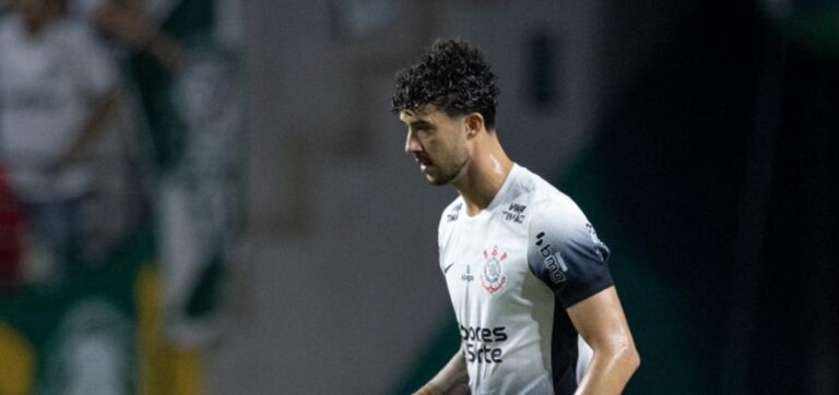 Gustavo Henrique alvo de Santos e Grêmio