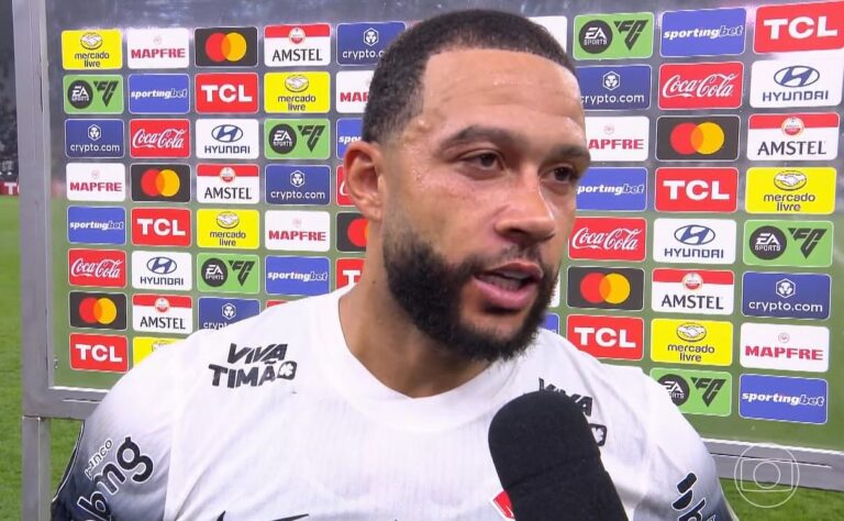 Memphis quer deixar o Corinthians?