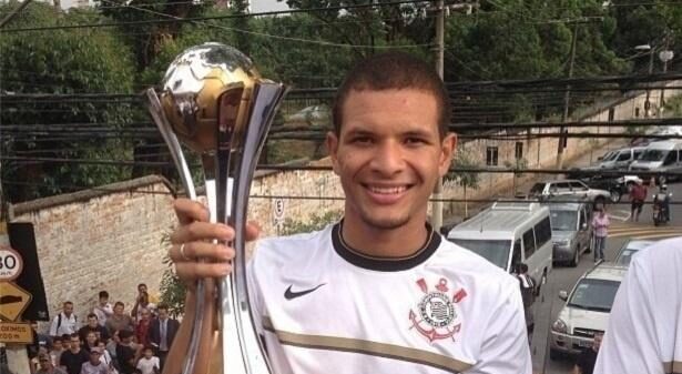 Willian Arão de volta ao Corinthians