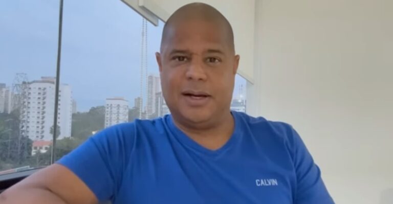 Marcelinho critica Memphis