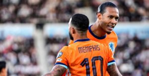 Memphis sai de férias no Corinthians