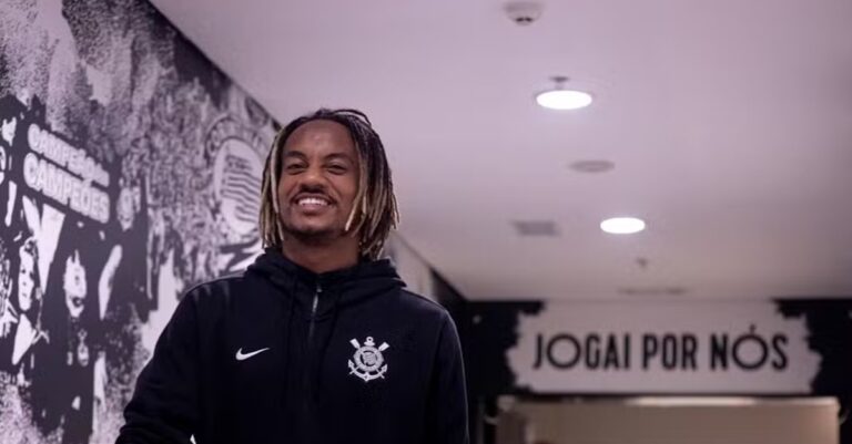 Carrillo proposta Cruzeiro