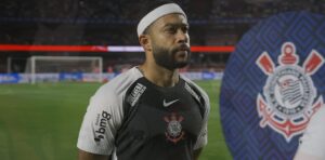 Revelado motivo da saída de Memphis no intervalo de Corinthians e São Paulo